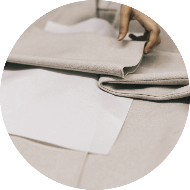 再生紙原料の包装用台紙